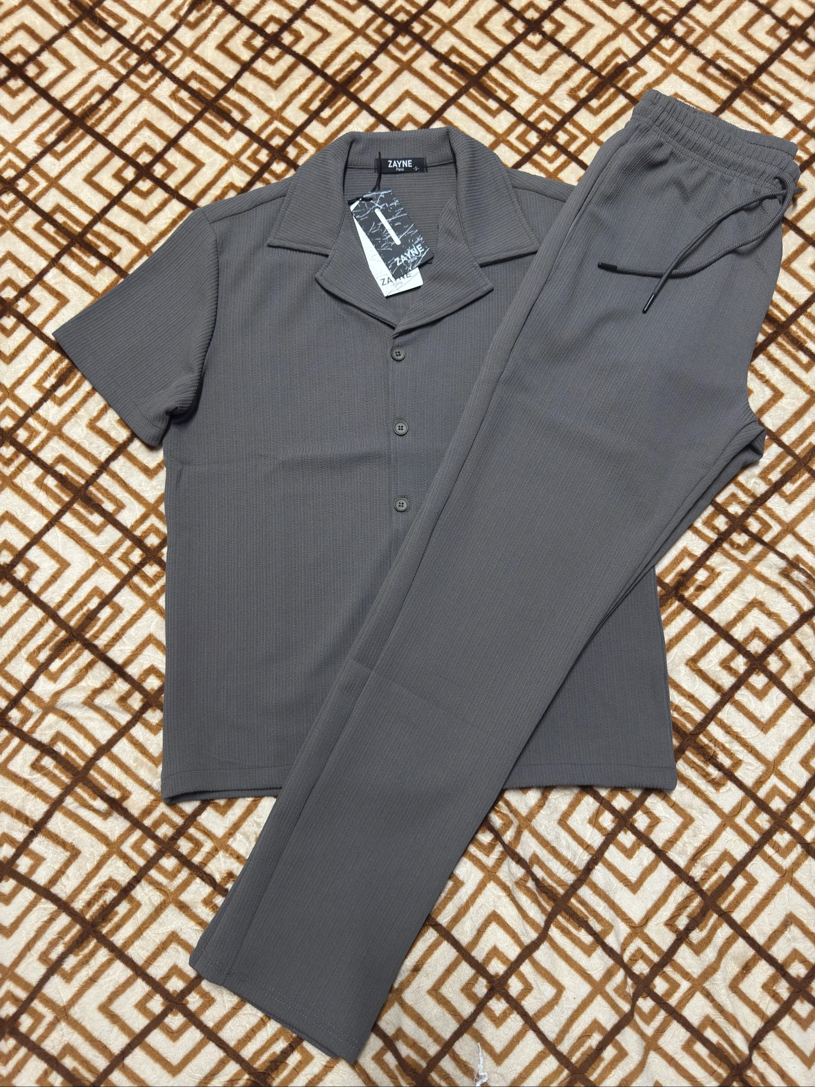 ZAYNE Men's Grey Lounge Set - Short Sleeve Shirt & Trousers Size S